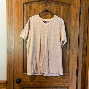 Goodfellow & CO V-neck T-shirt